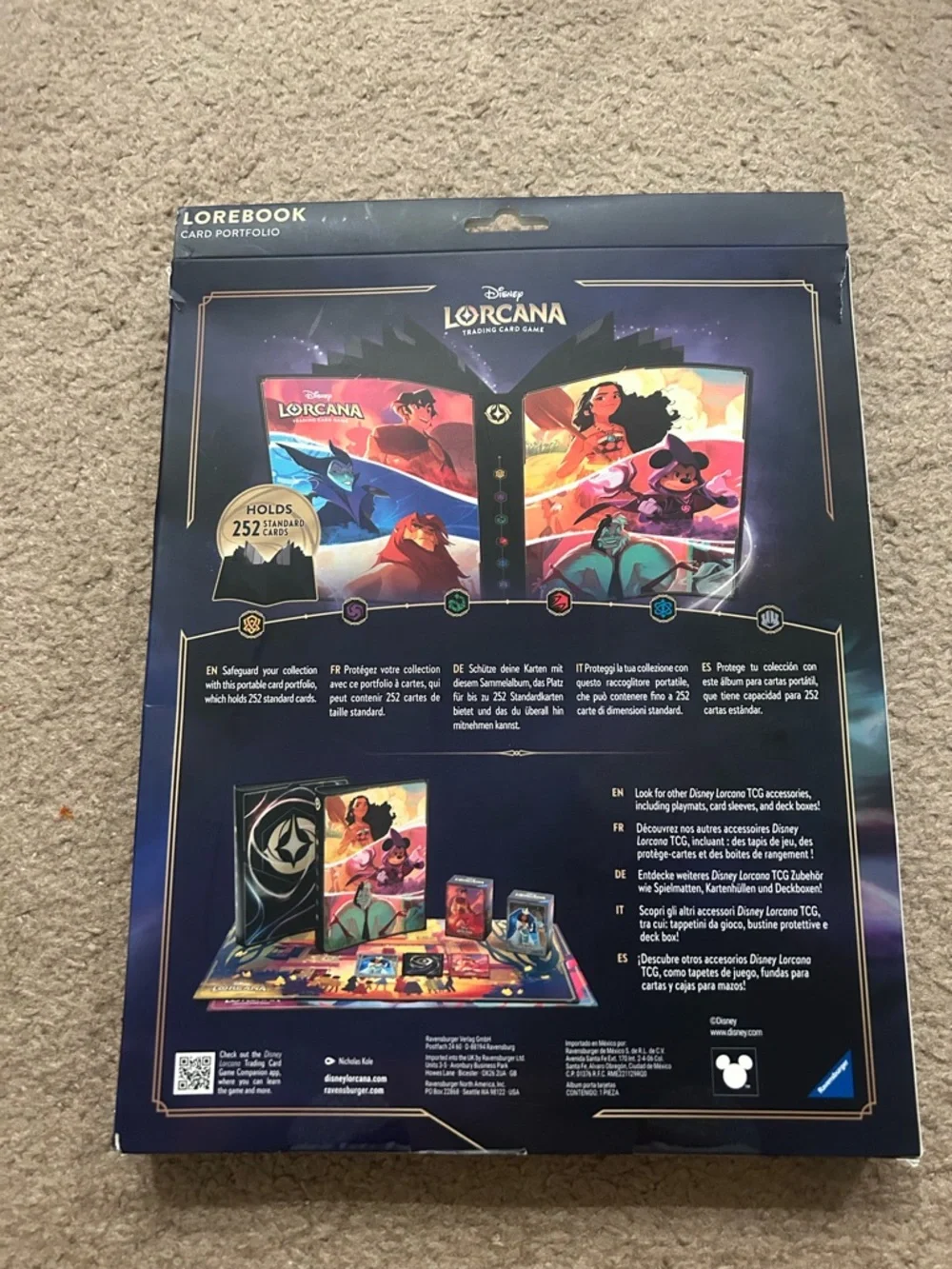 Disney Lorcado Trading Card Portfolio